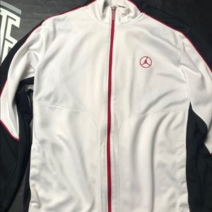 Jordan men’s medium zip-up jacket